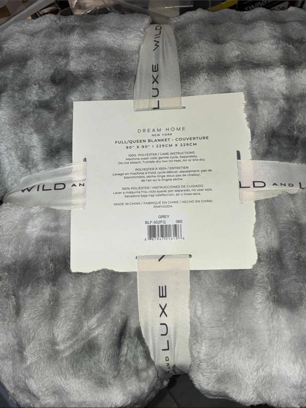 Luxurious blanket